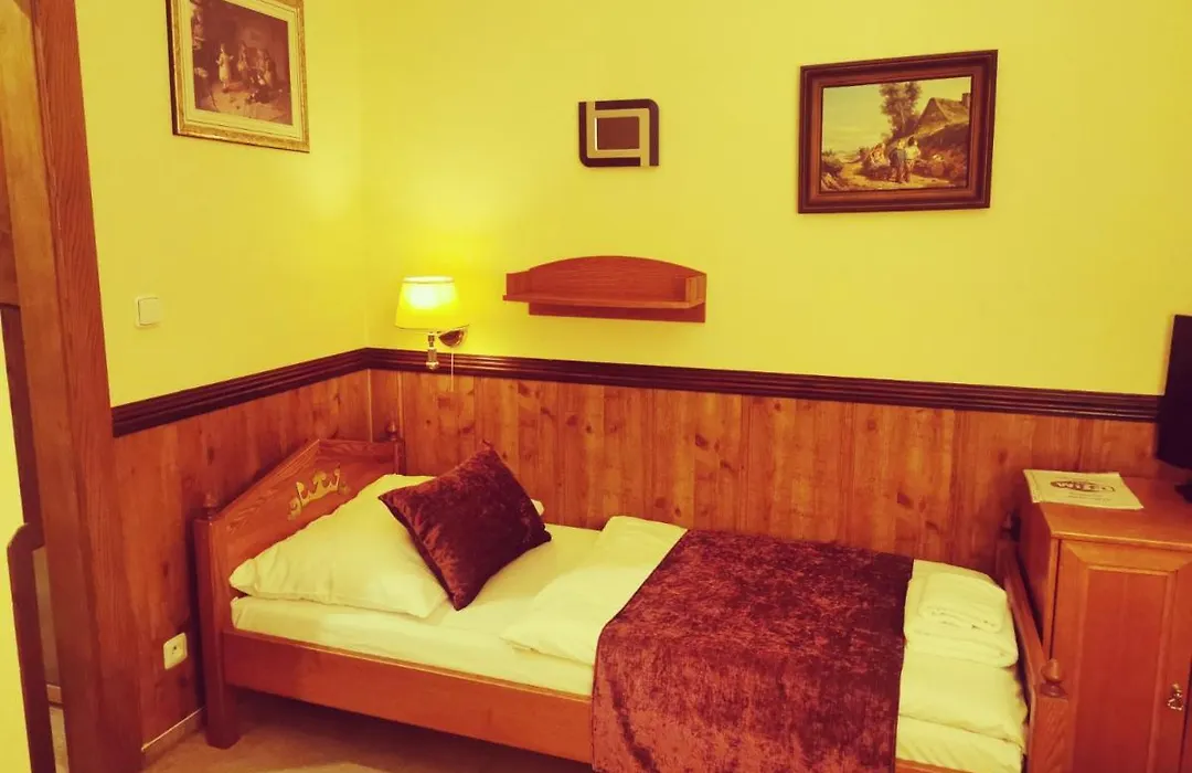 River Star Hotel-1